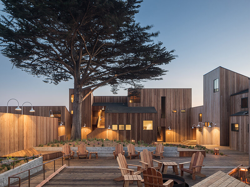 The Courtyard 1
